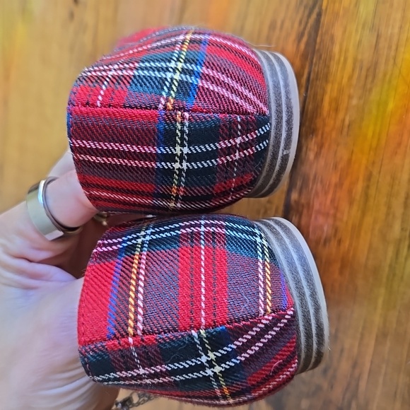 Plaid Red Women's Flats - Picture 6 of 6